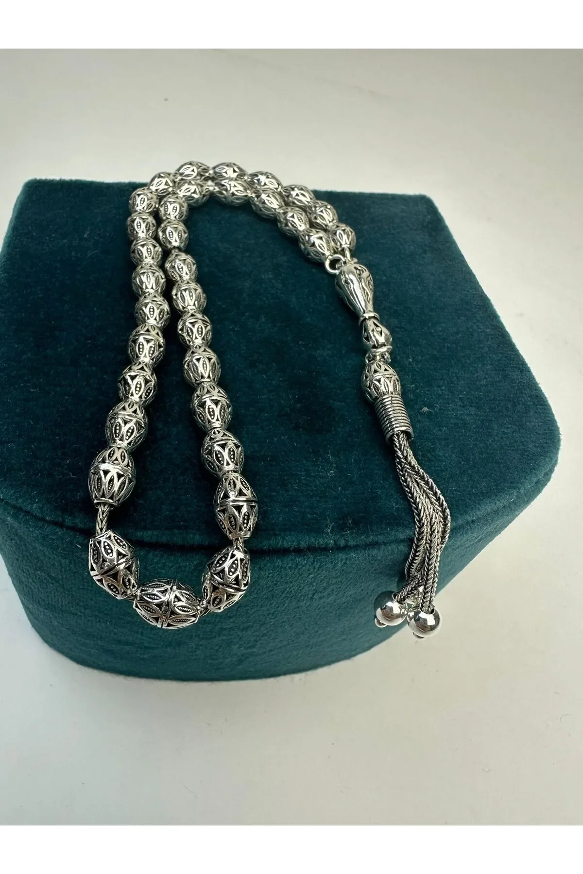 El Işçiliği Hafif Ve Şık Gümüş Arpa Kesim Fizyon Tesbih - 925 Ayar Gümüş 24 gram
