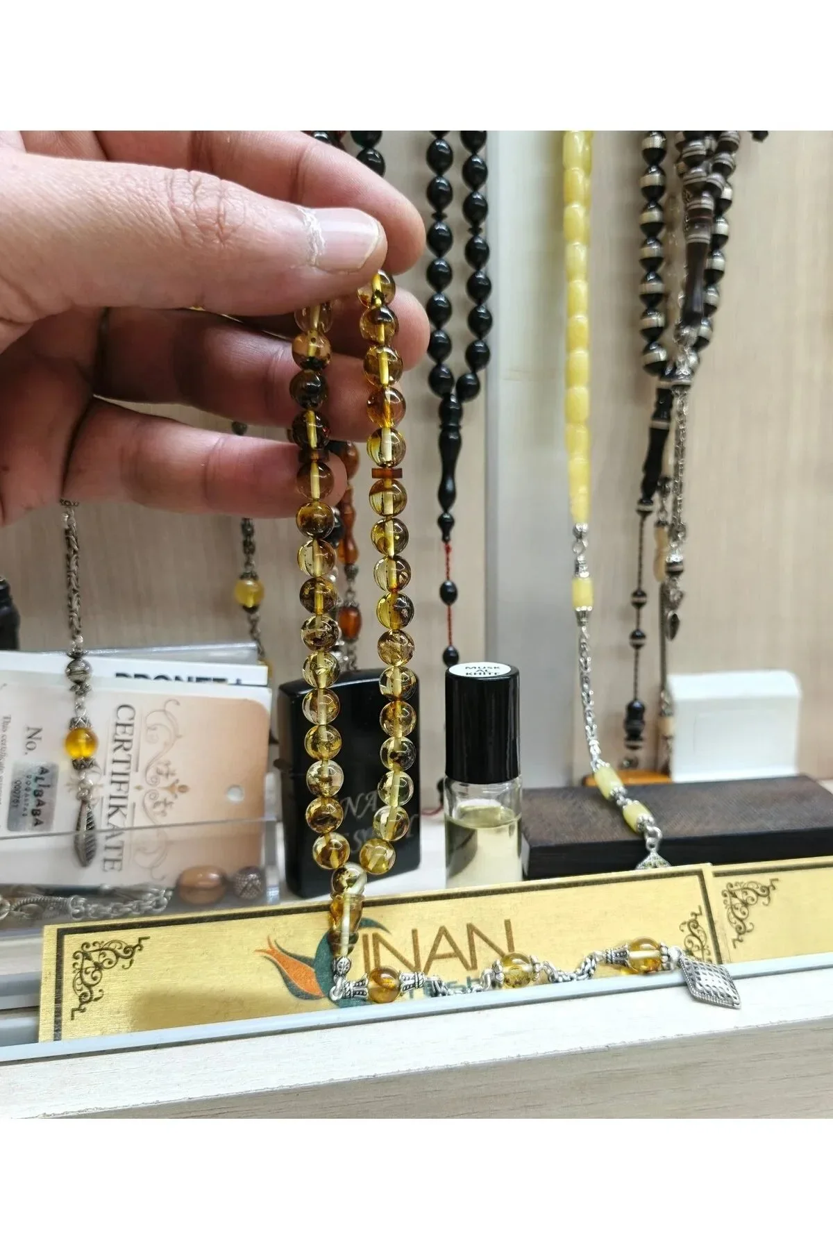 Fosilli Doğal Damla Kehribar Tesbih Küre Kesim 8x8 mm - 925 Ayar Gümüş Püsküllü 28 cm