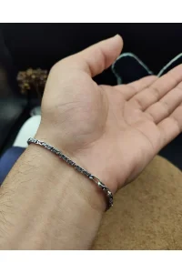 925 Ayar Gümüş Bileklik Kral Zincir Model Yeşil Zirkon Taşlı 21 cm 6,5 Gram